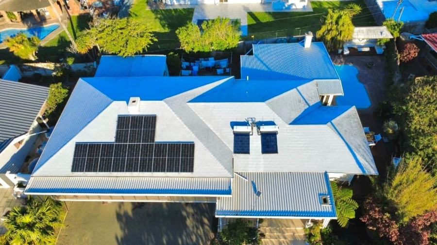 6 Bedroom Property for Sale in Gonubie North Eastern Cape